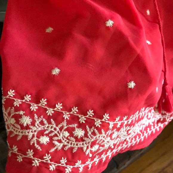 NWT American Eagle Pink Embroidered Tassel Blouse - Picture 2 of 4